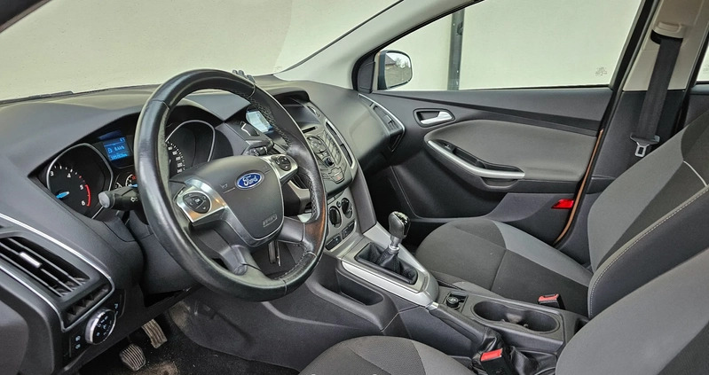 Ford Focus cena 23900 przebieg: 187000, rok produkcji 2013 z Maszewo małe 781